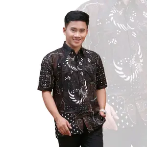 KEMEJA BATIK PRIA LENGAN PENDEK MOTIF LAYANGAN MARUN TERLARIS