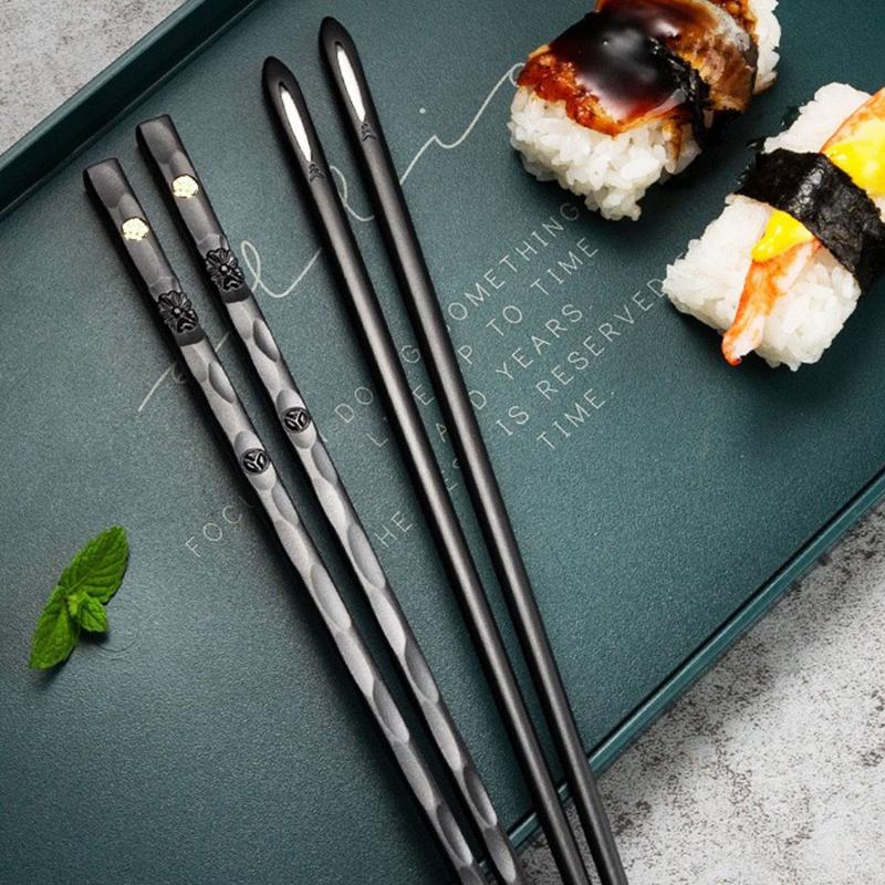 Product Introduction of 5Pairs Japanese Non-Slip Chopsticks High Quality Korean Home Hotel Restaurant Portable y Food Stick for Sushi Chopsticks 36