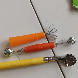 SATU PAKET ALAT KEROKAN SERUTAN ES BUAH / KEROKAN SERUTAN BUAH KELAPA DEGAN /  KEROKAN SERUTAN BUAH BLEWAH MELON BULAT