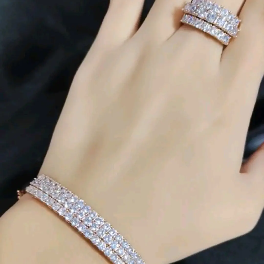 Titanium88 Set Gelang Dan Cincin Model Baris Listring Full Mata Wanita Bronze Imitasi SW5