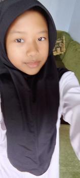 Product Review of Hijab Instant Dzevada M Bergo Jersey Casual Panjang Muslim Simple Busa Nyaman Pad Kerudung Syari Variasi Cantik from J**n a**🤙 1