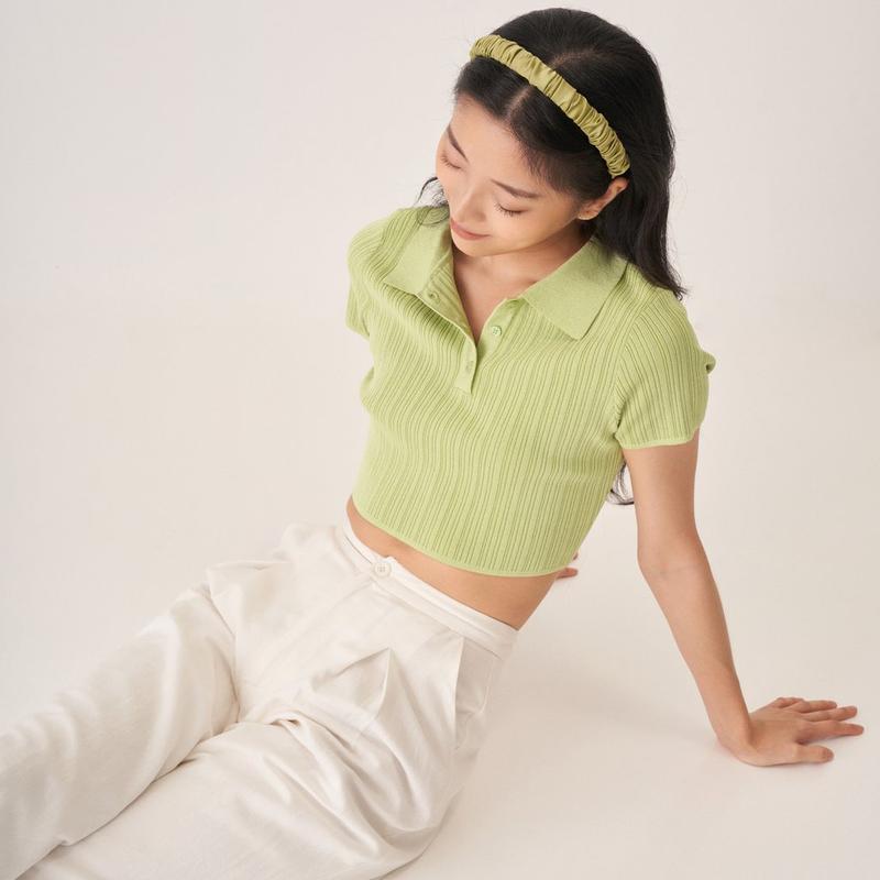 THECLOSETLOVER ELLIOT KNIT POLO TOP IN LIME 4