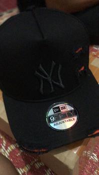 Product Review of topi cowok kece sobek sobek topi distro pria sobek al topi cowok kece from E**k N**n 0