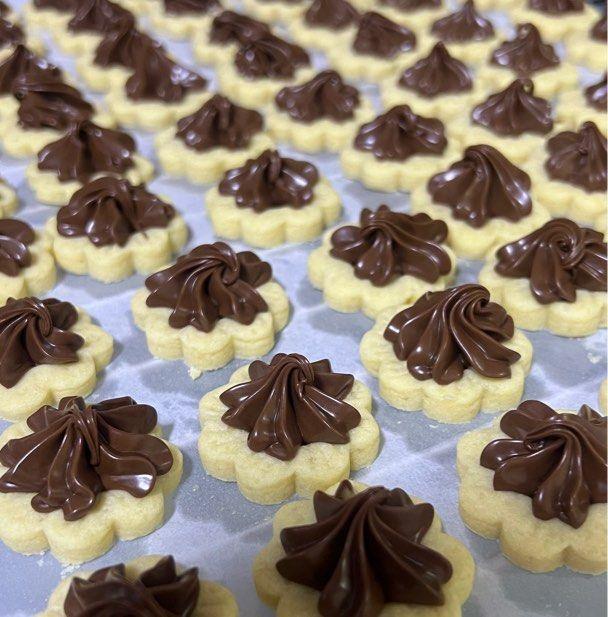 Buttery Nutella tart - Decadent and creamy 2
