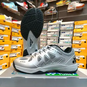 Sepatu Badminton Yonex PYRO Original Free Kaps Kaki Original Yonex