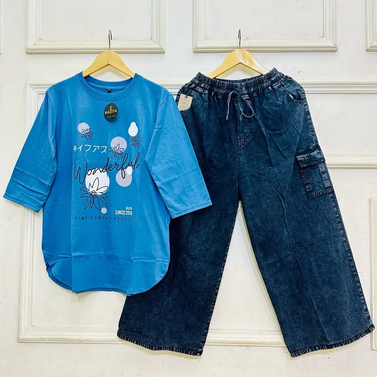 Baju Setelan Kulot Jeans Wanita Dewasa Atasan Katun Combed 20s Oversize Celana Kulot Jeans Cargo Panjang , Setelan Wanita Terpopuler, Adem Dan Nyaman Di Pakai Kaos adem