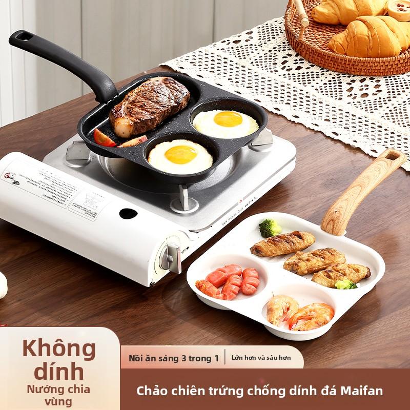 Chảo chiên ăn sáng chống bỏng với tay cầm cong 3 ô, chống dính, dùng để làm omelette, phù hợp cho gia đình và để nấu steak, trứng, burger