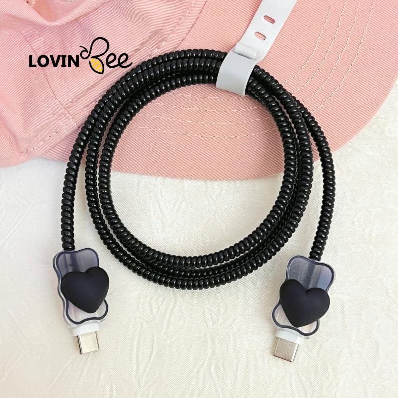 1 Set 4 Item Pelindung Kabel Charger Type C + Type C Pelindung Kabel Data Handphone 1