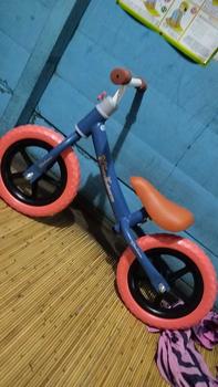 Product Review of [COD] SM M261 Sepeda Mainan Keseimbangan Anak Roda 2 Tanpa Dayung Sepeda Anak Kado Beraneka warna from m**z 0