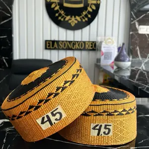 Songko Recca Full benang kuning bermotif