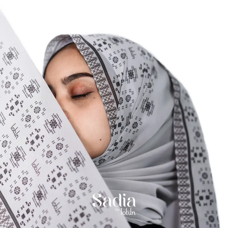 Lotun Sadia Series - Hijab Pashmina Printing Motif Etnik Material Ceruty Premium 195x74cm - Stone 4