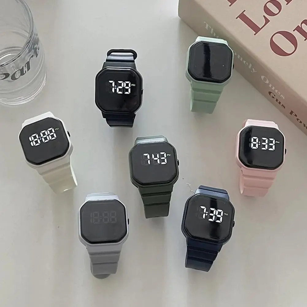 Đồng Đồng Hồ Thể Thao Chống Nước, Thời Trang, Dây Đeo Silicon, Dành Cho Học Sinh, 7 Màu Có Sẵn