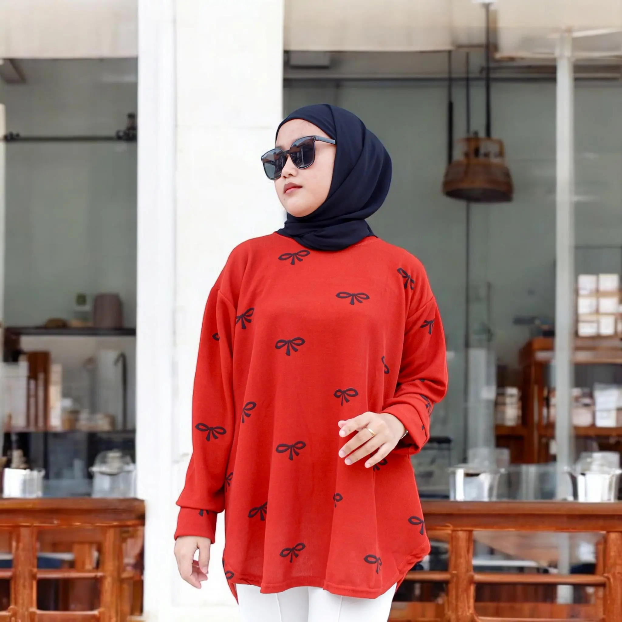 Kinan Atasan knit blouse motif pita lengan manset - lebaran 2025 model mewah