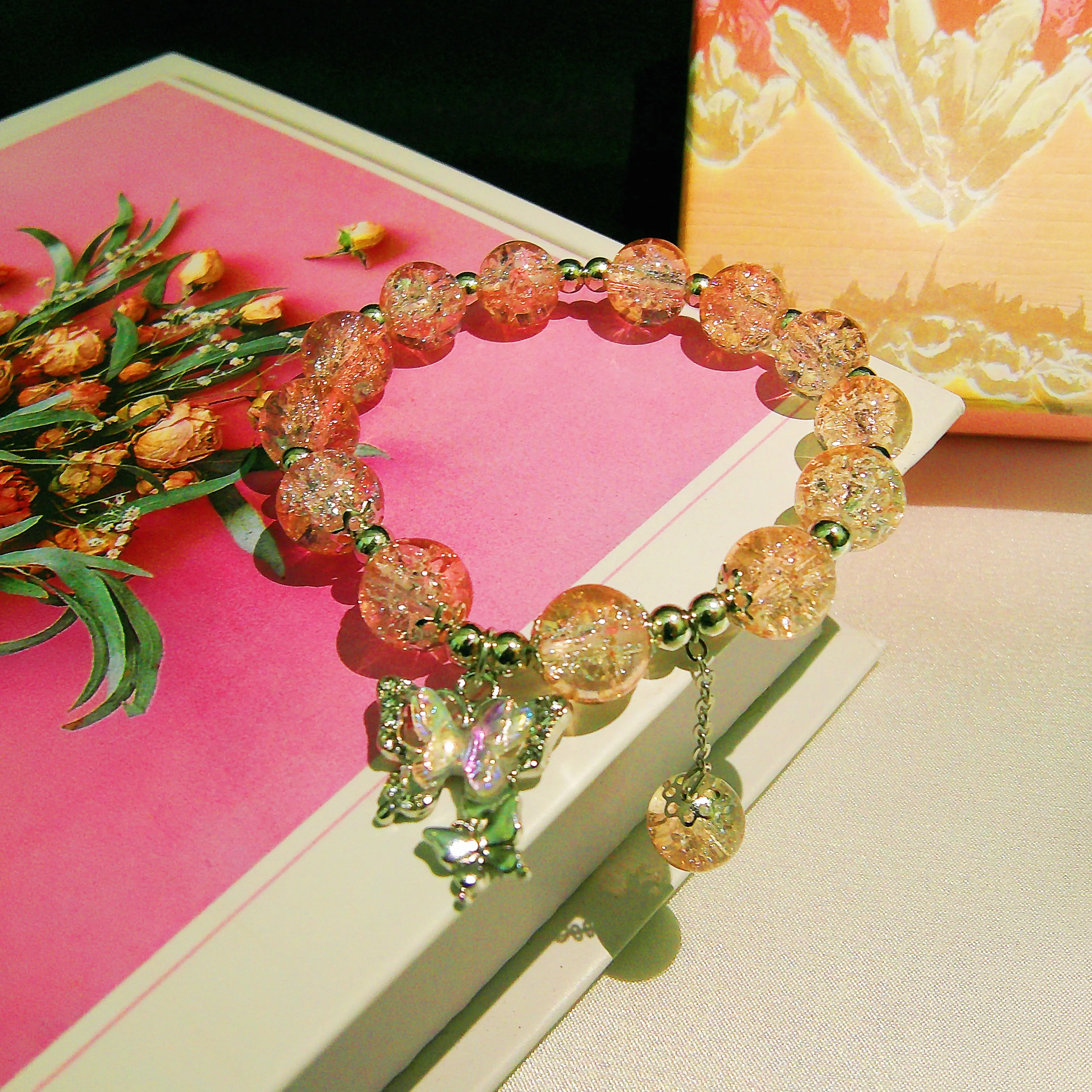 Pink glazed butterfly bracelet bracelet glass design sense women's temperament fashion popular daily life Braided Rope Animal Button Bracelet bala  bangles harry styles  bracelet italian  charm  bracelet  singapore