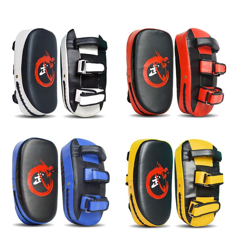 Product Introduction of 1PCS Curved Boxing Muay Thai Hand Target Wear Resistant Shock-Absorbing Faux Leather Kick Target 2