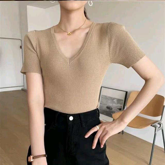 Atasan wanita V-Neck Lengan pendek kaos rip kaos rajut wanita 1