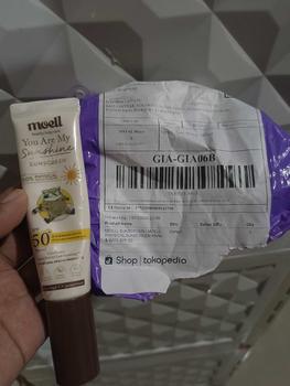 Product Review of MOELL SUNSCREEN / MOELL PHYSICAL SUNSCREEN ANAK & BAYI SPF 50 from a**i 0