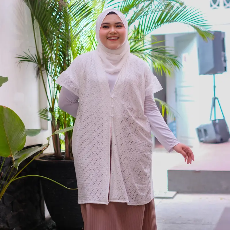 Siselyo Elea Outer Brukat Baju Kondangan Wanita Outer Kondangan Lace Kekinian Cardigan Wanita Bigsize 1