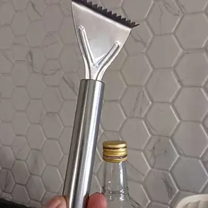 Alat Pembersih Pengupas Sisik Ikan Stainless Steel Anti Karat / Fish Scale Skin Remover Scraper / Pengupas Sisik Ikan cutenery