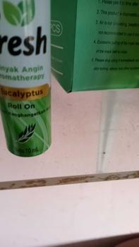 Product Review of (ISI 2) SO FRESH Minyak Angin Aromatherapy 10ml | ROOL ON EUCALYPTUS & HOT from i**4 0