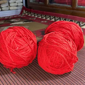 Pluntur/ tali gender, slenthem, bonang, kenong