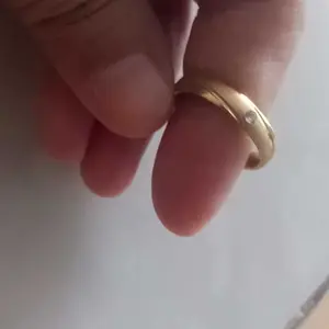 Cincin Emas dengan Perhiasan Berlian // CINCIN TITANIUM PRIA DAN WANITA // CINCIN TUNANGAN // CINCIN CAPELAN // Cincin titanium polos Rings