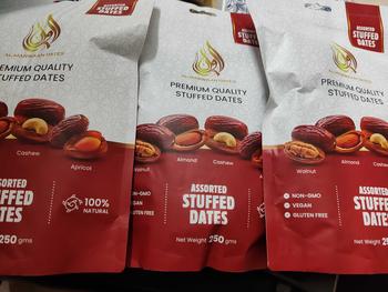Product Review of Al-Marwaan 400g / 250g Premium Dates (Ajwa | Safawi | Mabroom | Stuffed Dates) ** Pouch / Box from l**y 0