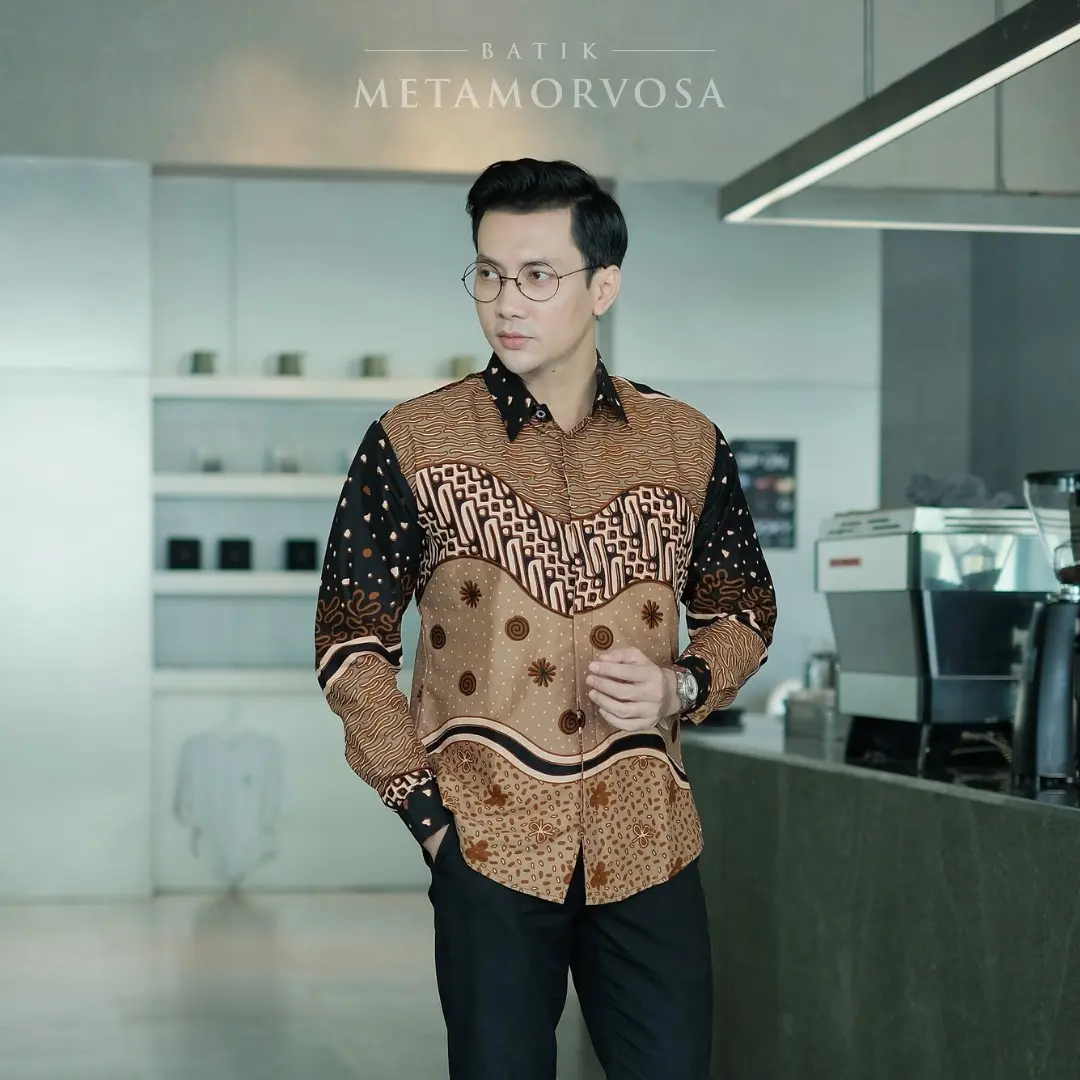 Batik Metamorvosa Pria Premium Lengan Panjang Bahan Katun Halus - Dewasa, Pendek, Slimfit, Hem, Putih, Motif, Baju, Hitam
