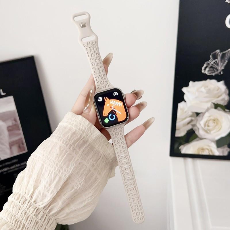 Lucu Slim Strap for Apple Watch Ultra 2 49mm 46mm 45mm 41mm 44mm 40mm 42mm 38mm iwatch Series 10 9 8 7 6 SE/2 5 4 3 2 1 Soft Sport Silicone Rubber Band Belt Accessories Tali Jam Tangan Smartwatch I8 Pro Max I9 T800 Ultra S8 S9 Ultra 8 MAX 9 PRO S20 T500 1