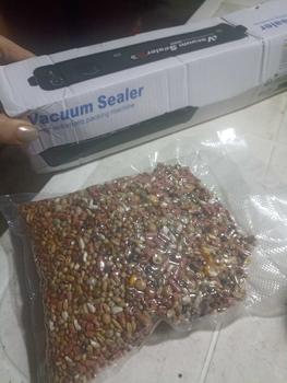 Product Review of Automatic Food Vacuum Sealer Machine Portable Vacuum Packing Machine Food Fresh Compression Sealing Machine Household Plastic Bag Sealing Machine from Q**n 0