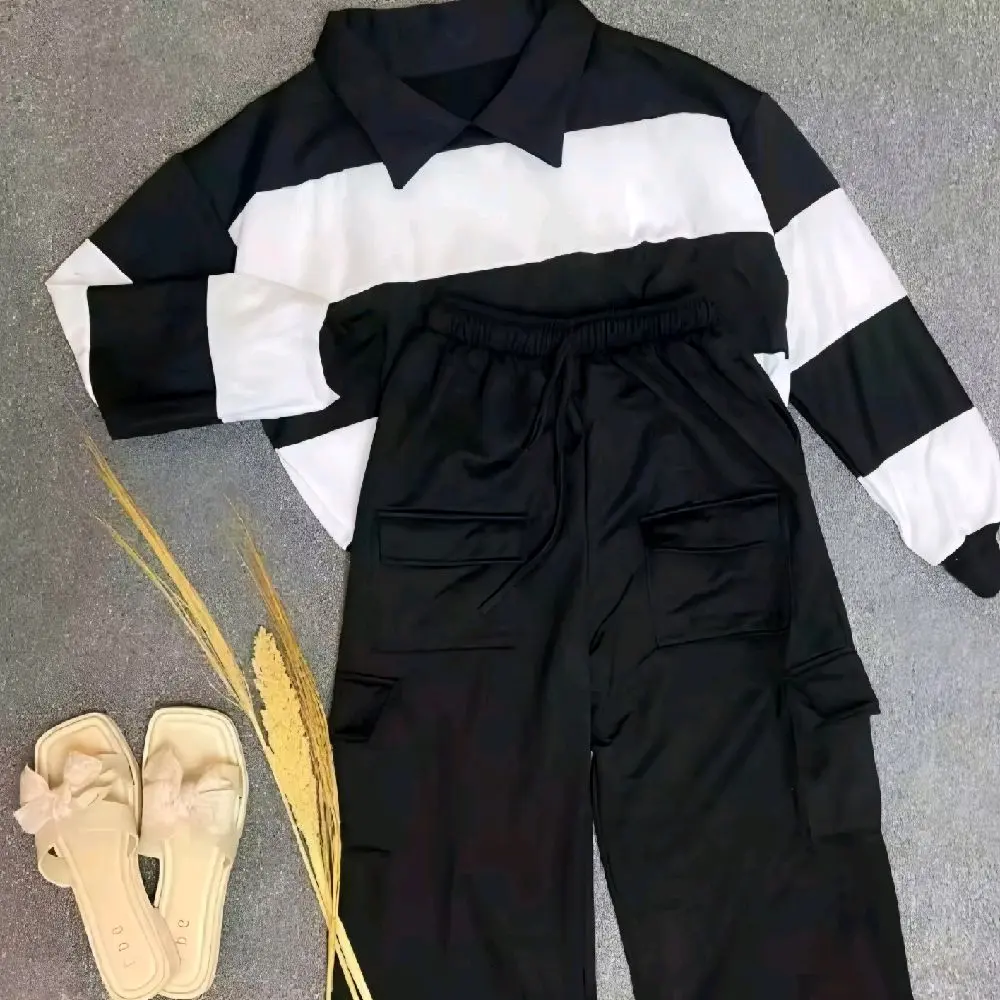 Oneset Ji-Hoo Combinasi Sweater Kerah Up Celana Cargo Jooly Wanita Oversize Jumbo / Stelan Sweater Hoodie Jiho Wanita Terbaru / Onset Budling Sweater Wanita Jiho Terlaris / Setelan Seweater Viral Wanita Dewasa Crop Top Hoodie Pocky Budling Sweater Hoodie