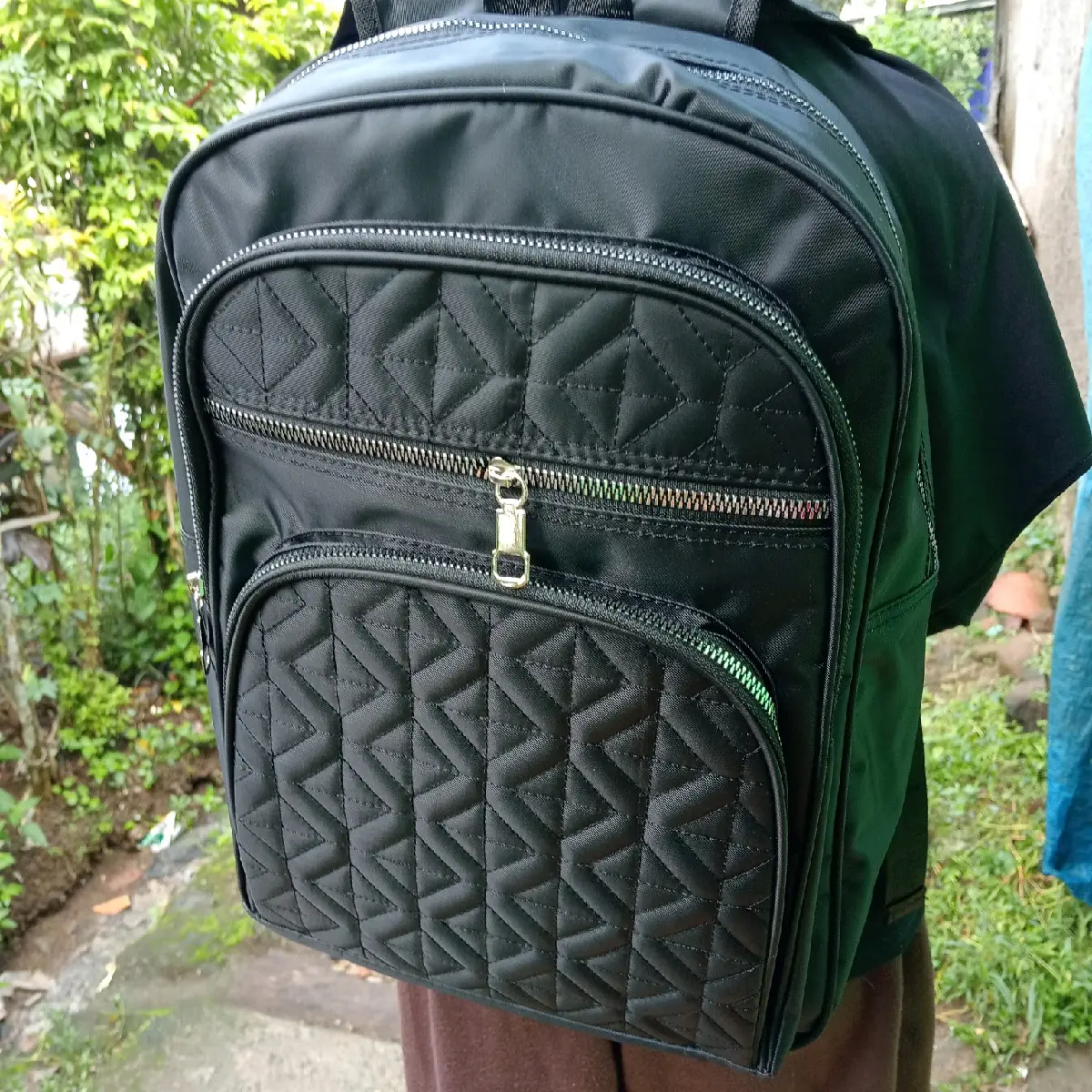 Tas ransel wanita bahan louncham, anti air..tas ini ukuran jumbo ya.
