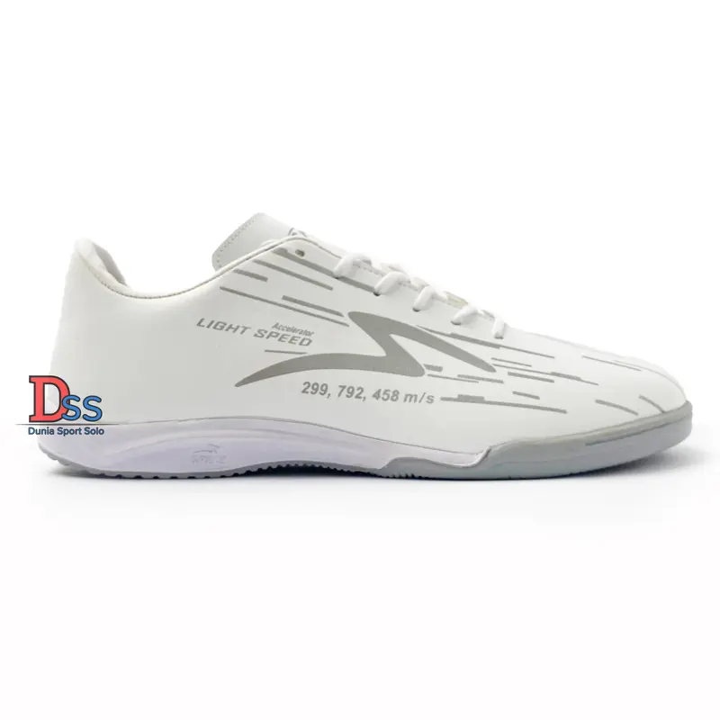 Sepatu Futsal Laki Laki  Dan Pria Keren Model BARU SPECSREBORN 4