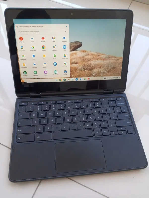Laptop L3N0v0 LAYAR SENTUH RAM 4 300 3 0