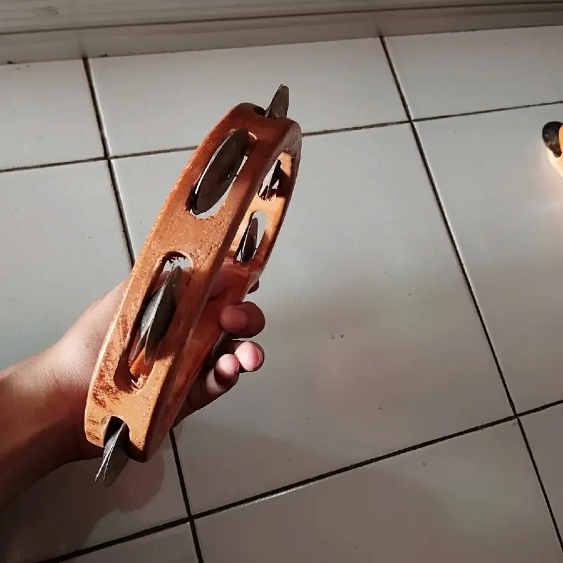 Tamborin kayu ukuran 21x13, alat musik tradisional 3