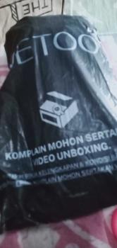 Product Review of [BPOM] 250ml MeToo Mouthwash / nafas segar / menghilangkan bau mulut / karang gigi / Jeruk Bali / Green Tea / Fresh Mint from z**_ 3