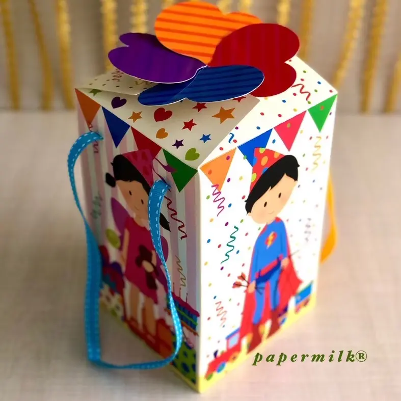 Papermilk / Bxh 602 , Gift Box , Kotak lipat, kotak hadiah, kotak Souvenir, Kotak Bingkisan , Box Instant , Size 12 x 12 x 19,5 cm , ada beberapa macam motif