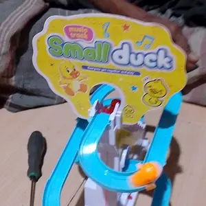 M196 Mainan Small Duck Train Track Kereta Bebek Tangga Seluncur Musik