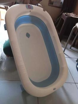 Product Review of ⚡SUBSIDI 80%⚡ APEXGLOW Bak Mandi Bayi Lipat Portable Dengan Pengukur Suhu & Bantal Mandi Foldable Baby Bath Tub Anti Slip Anti Tenggelam Baby Bath Helper from L**a M**s 3