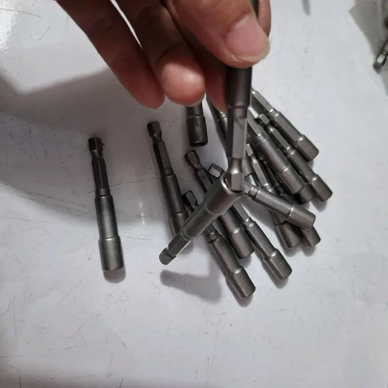 đầu chụp bulong 13-15-17-19mm dài 8cm gắn máy bắn vít 4