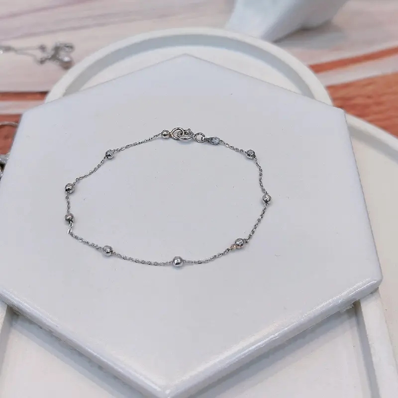 gelang bintik emas muda asli, toko emas kencana indah, berat: 0,76 kadar: 8k 0