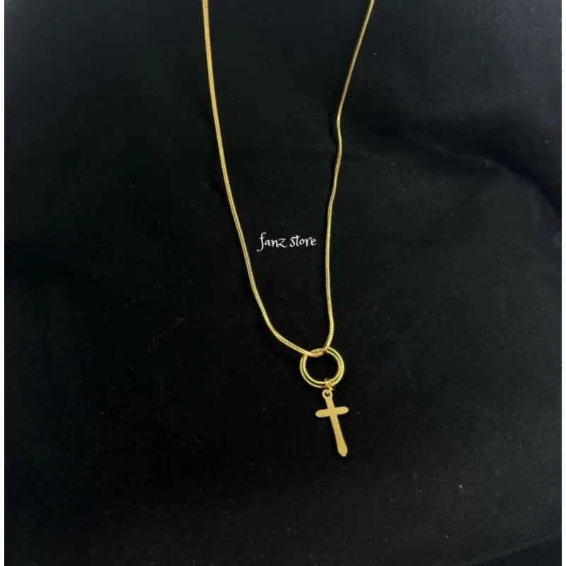 KALUNG SALIB KALUNG LIONTIN SALIB TITANIUM DENGAN CINCIN BULAT HIGH QUALITY SILVER GOLD BLACK ANTI KARAT PRIA DAN WANITA TERLARIS TERMURAH 2