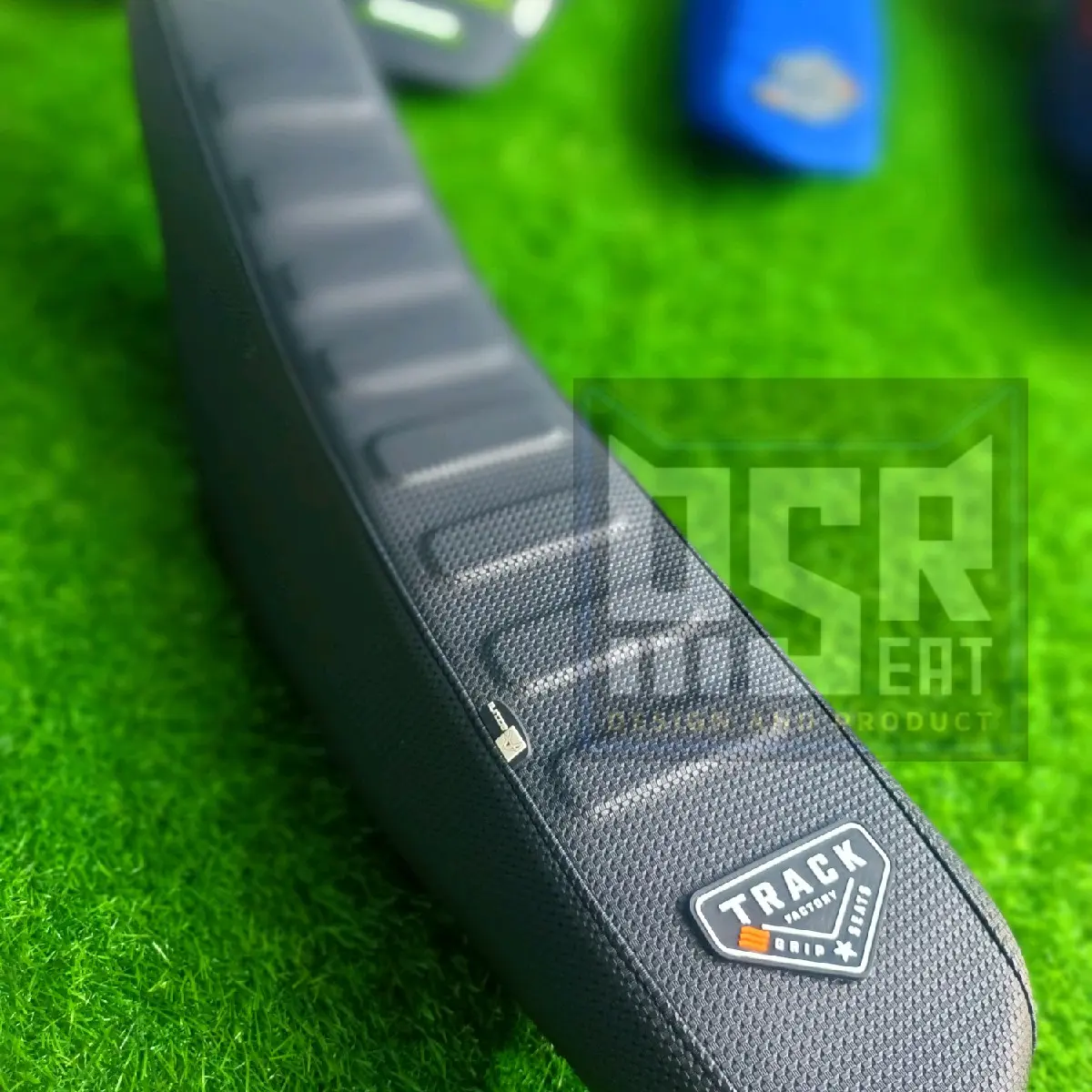 jok sepeda motor jok set honda crf cover supermoto CRF L 150 pnp jok sepeda motor jok set honda crf cover supermoto CRF L 150 pnp