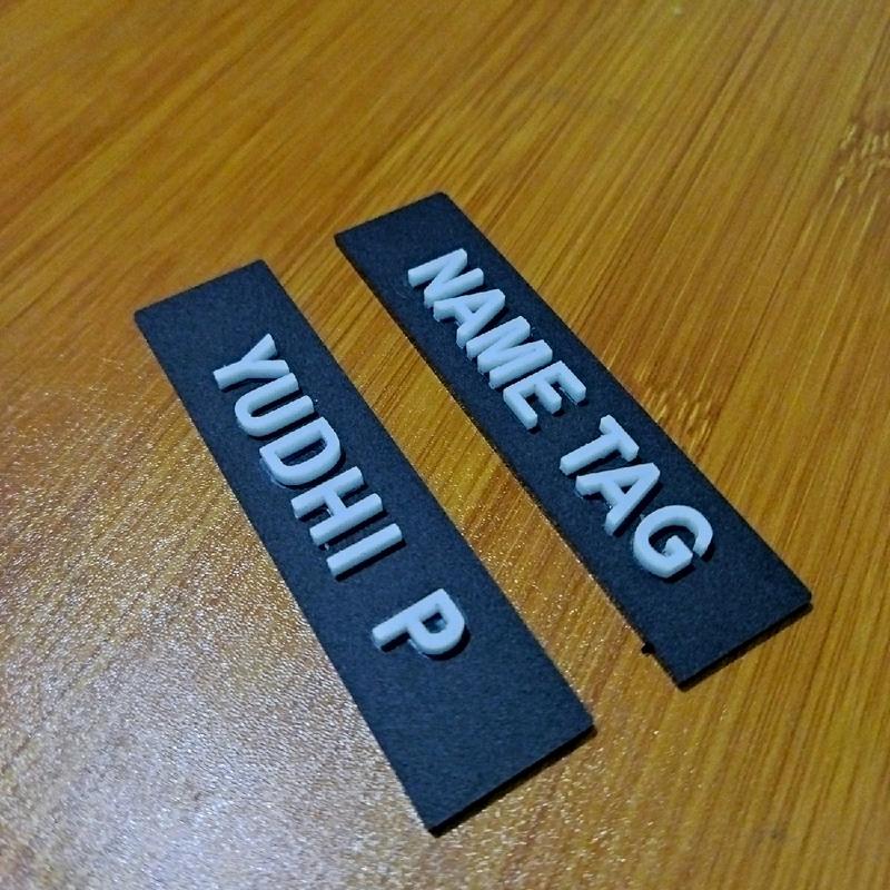 Name Tag 3D Nama Dada Timbul Magnet (Max 11 Huruf) 2