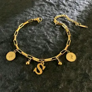 Gelang Titanium dengan Desain Unik dan Elegan - Aksesori Fashion yang Menarik