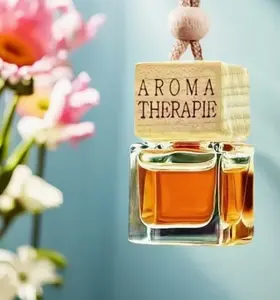 Liontin aromaterapi mobil, parfum, ornamen mobil, wewangian minyak esensial, lampu tahan lama, liontin interior mobil, botol kaca gantung, penutup kayu