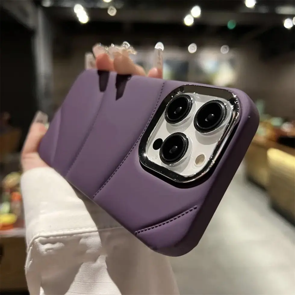 Luxury liquid skin-feeling silicone Phone Case for iPhone15 14 13 12 11 Pro Max casing TPU soft case Anti fall Shockproof iphone case Accessories Cellphone
