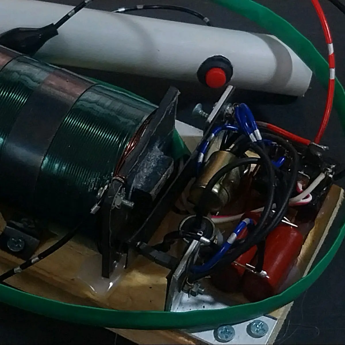 inverter 1.300 watt untuk petualangan