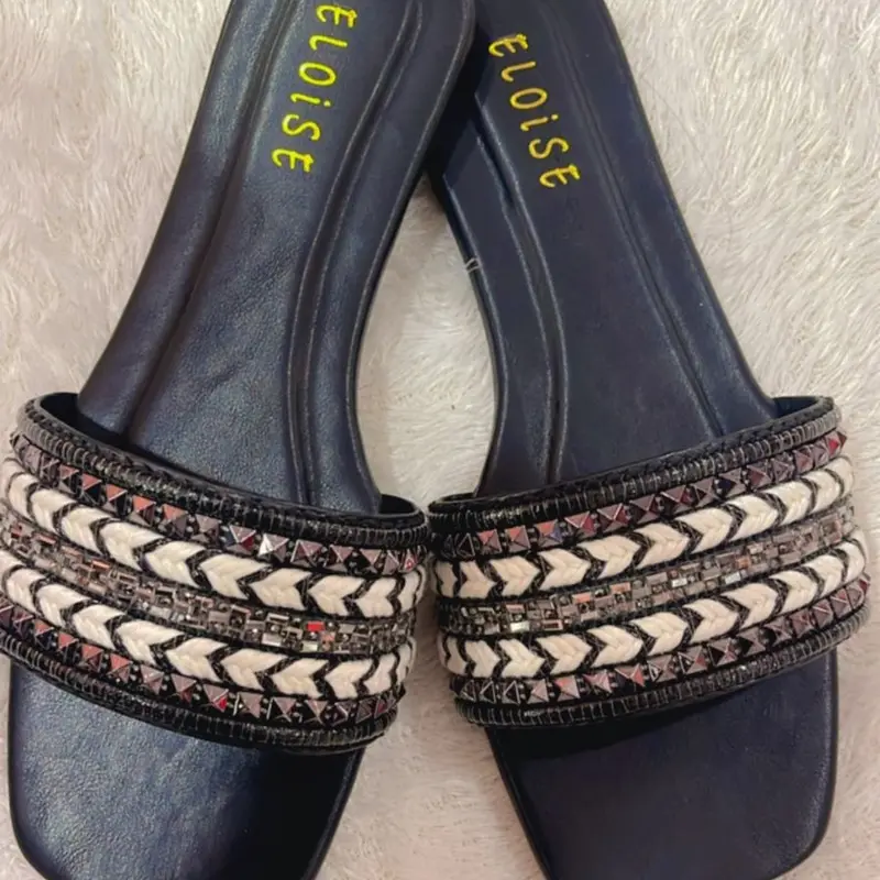 Eloisee NARA Sendal Flat Wanita/ Sendal Teplek / Sendal Slop Wanita / Sendal Wanita Kekinian / Sendal Viral Sandal Hitam Cewek 5