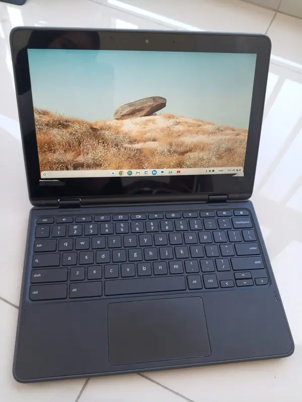 Laptop L3N0v0 LAYAR SENTUH RAM 4 300 3 1